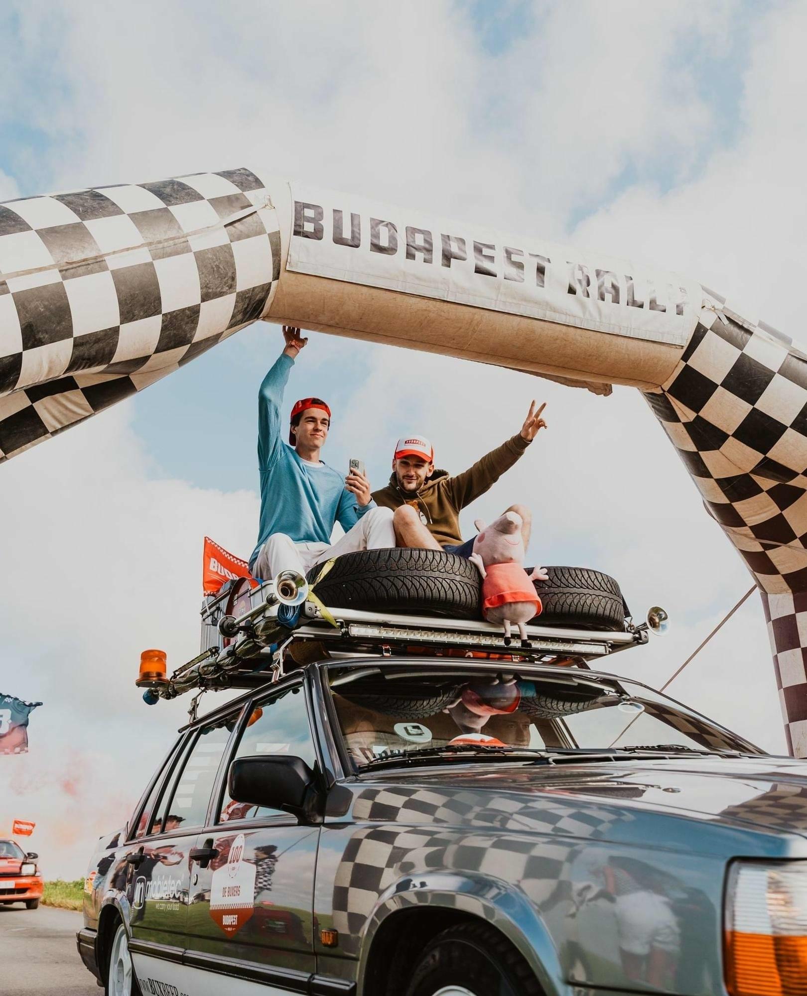 Volvo 740 roof rack – The Budapest Rally