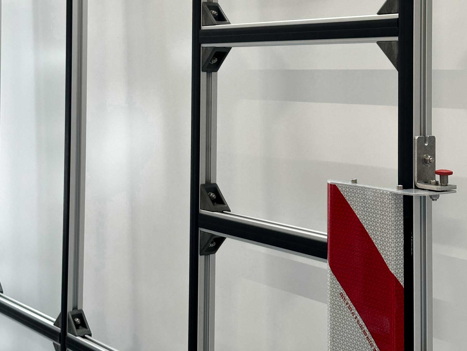 Accessories for glass racks